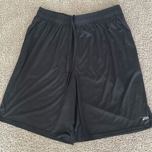 Pro player short for men’s size 2Xcolor black